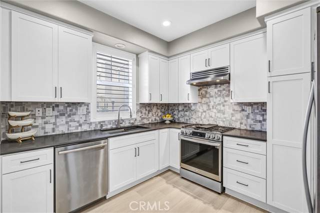 Ladera Ranch, CA 92694,29 Hinterland Way