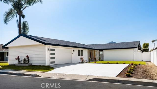 San Clemente, CA 92672,235 Via Ballena