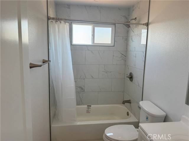 Placentia, CA 92870,315 S Walnut Avenue