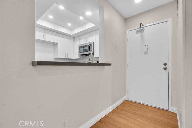 Santa Ana, CA 92701,600 W 3rd Street #C207