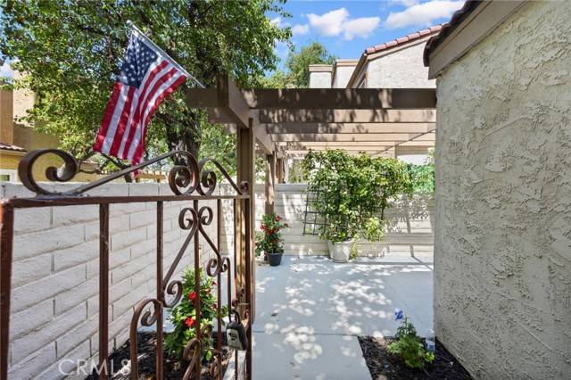 Fullerton, CA 92835,1304 Calle Grande #68