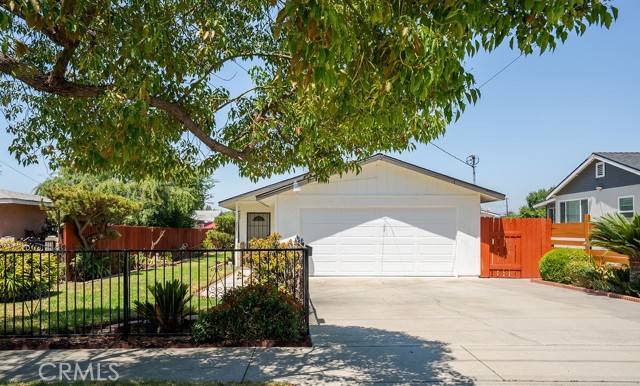 Azusa, CA 91702,207 N Pasadena Avenue
