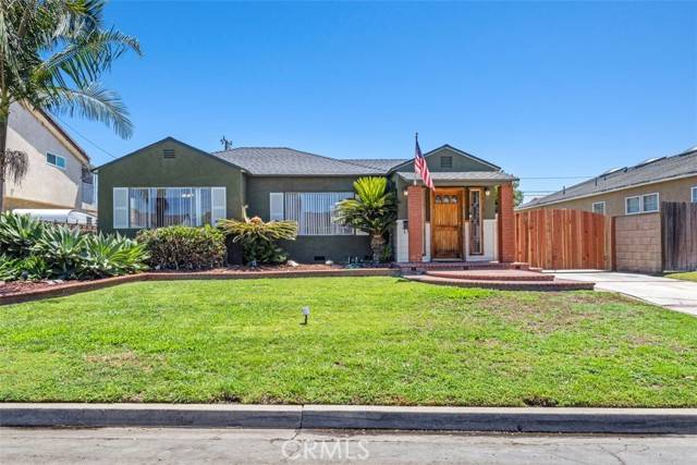Long Beach, CA 90808,4728 Pepperwood Avenue