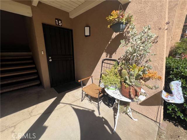 Tustin, CA 92780,13722 Red Hill Avenue #15