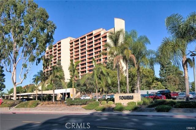 Laguna Woods, CA 92637,24055 Paseo Del Lago #556