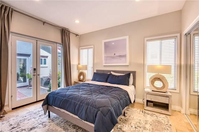 Laguna Hills, CA 92679,35 Fontaire