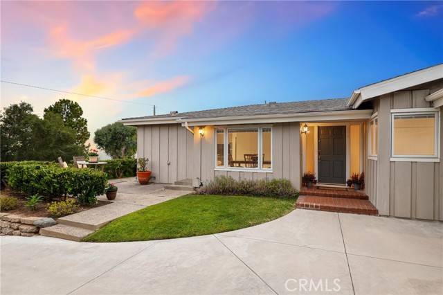 Laguna Beach, CA 92651,2938 Chillon Way