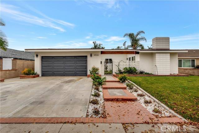 Huntington Beach, CA 92647,6532 Rome Circle