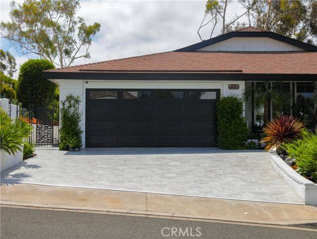 Laguna Hills, CA 92653,24942 Del Monte Street
