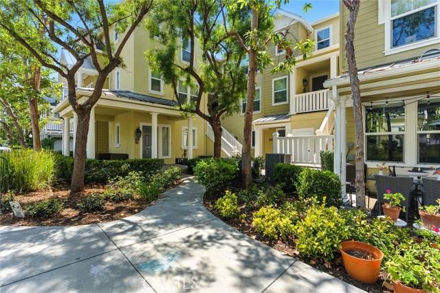 Ladera Ranch, CA 92694,57 Hinterland Way