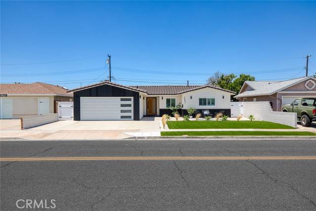 Huntington Beach, CA 92647,14621 Chalet Lane