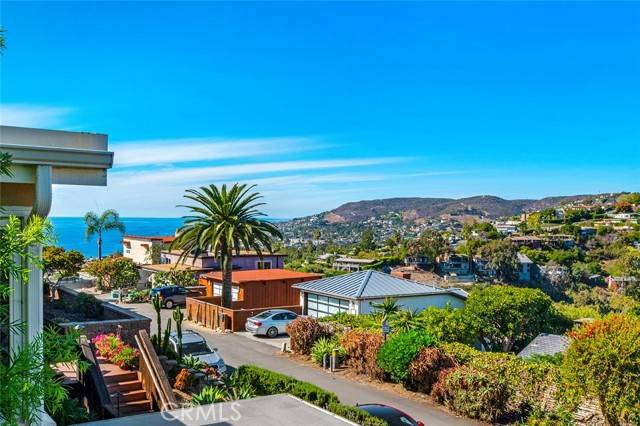 Laguna Beach, CA 92651,1025 Van Dyke Drive