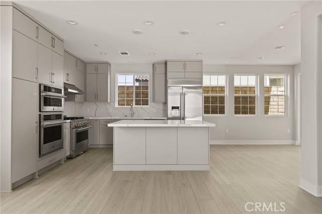 Placentia, CA 92870,653 Patten Avenue