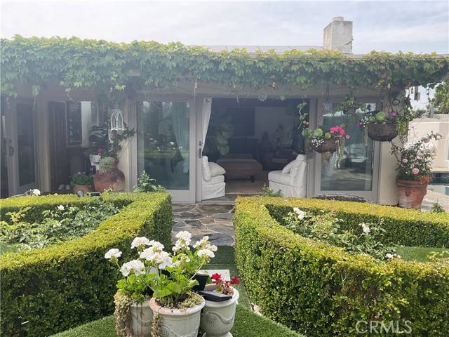 Corona Del Mar (newport Beach), CA 92625,4621 Wayne Road