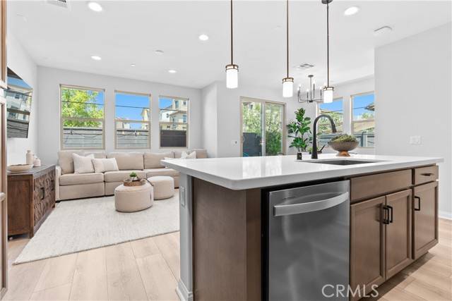 Rancho Mission Viejo, CA 92694,171 Moonflower