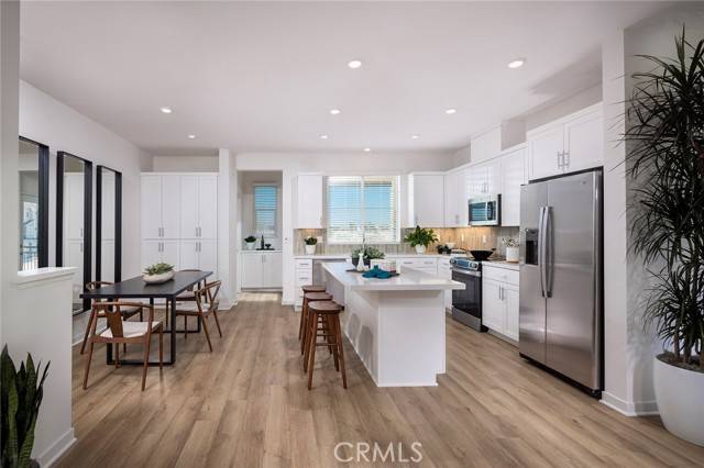 Eastvale, CA 92880,6064 Bryce Drive