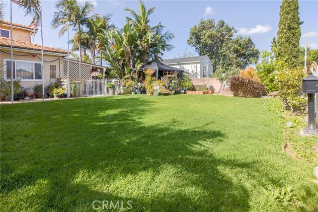 Compton, CA 90222,1302 W 132nd Street