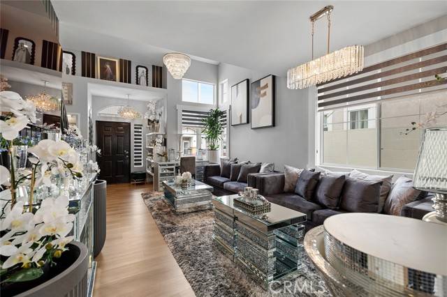 Garden Grove, CA 92841,8952 Poinsettia Lane