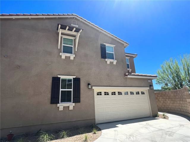 Perris, CA 92571,2239 Autumn Court