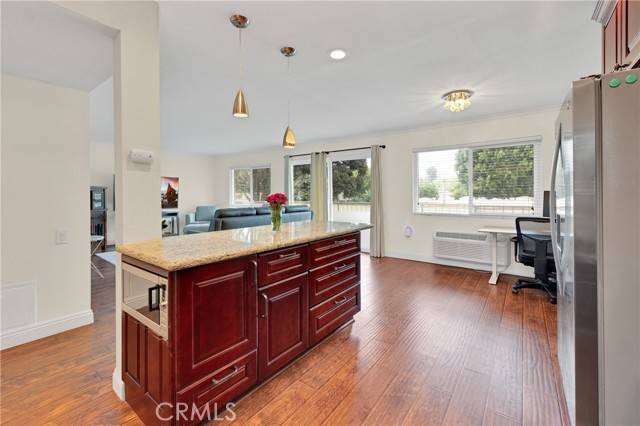 Laguna Woods, CA 92637,3168 Via Vista #C