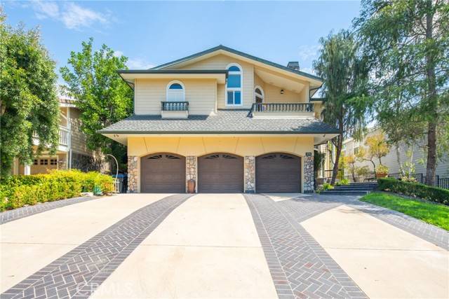 Laguna Hills, CA 92679,23776 Via Ortega