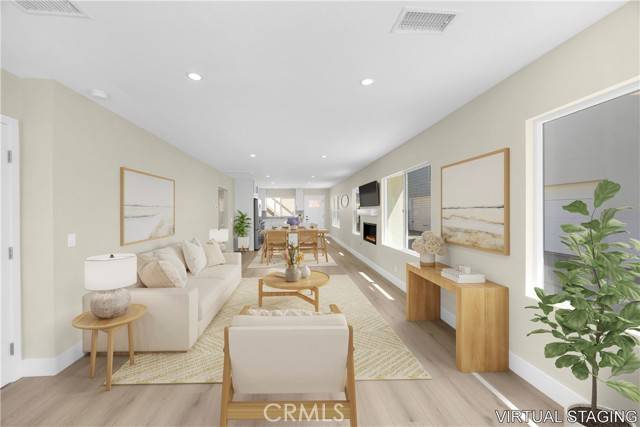 Newport Beach, CA 92661,806 W Balboa Boulevard