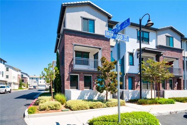 Buena Park, CA 90621,6958 Crimson Drive