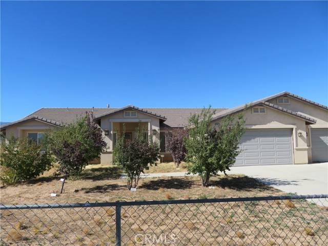 Phelan, CA 92371,9322 Hollywood Court