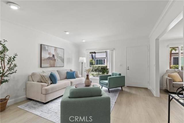 Westminster, CA 92683,13966 Chelmsford Walk