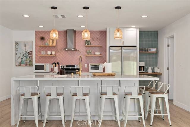 Santa Ana, CA 92706,2214 Edna Drive