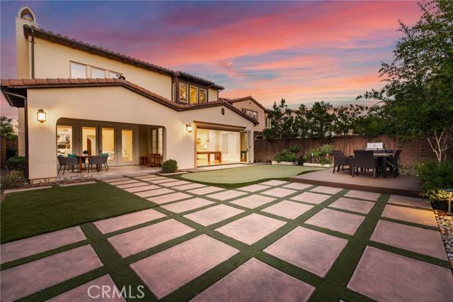 Irvine, CA 92602,10 Shadybend