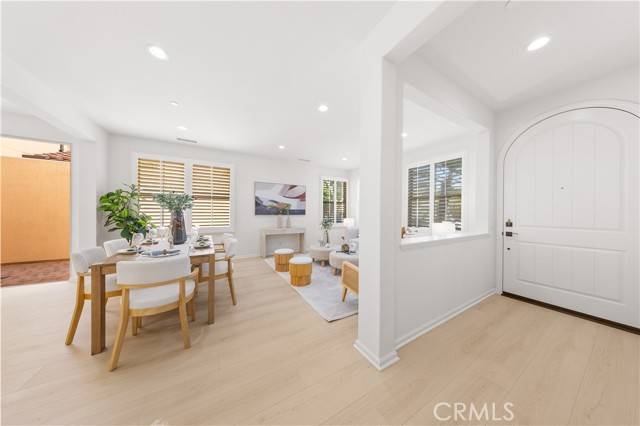 Irvine, CA 92620,54 Jade Flower