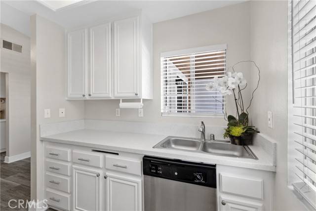 Rancho Santa Margarita, CA 92688,9 Via Cresta