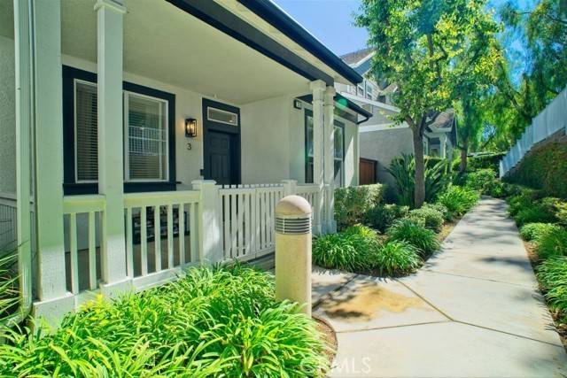 Aliso Viejo, CA 92656,3 Picket