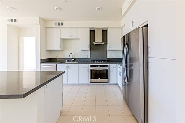 Irvine, CA 92612,1444 Nolita