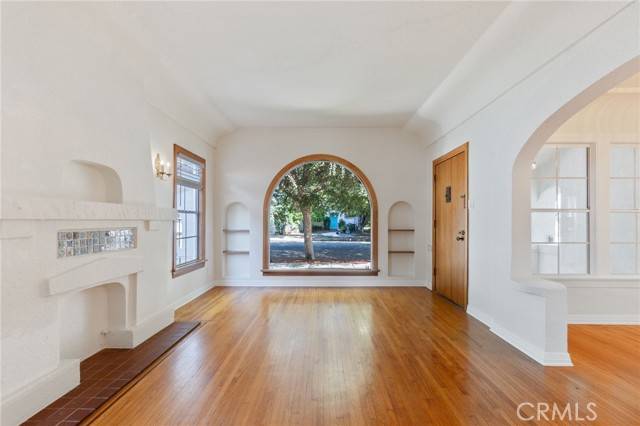 Long Beach, CA 90806,2085 Oregon Avenue