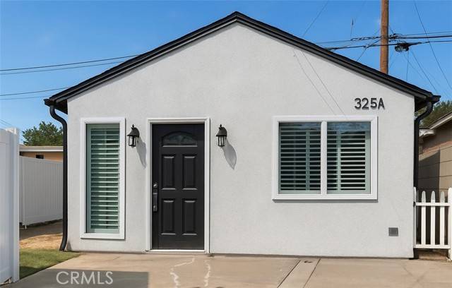 Fullerton, CA 92833,325 N Lee #A