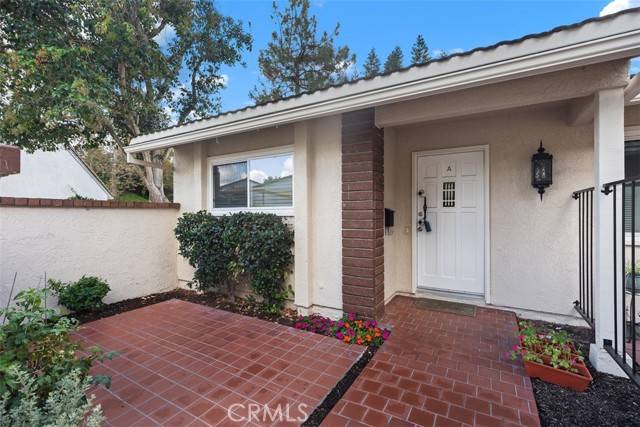 Laguna Woods, CA 92637,3346 Bahia Blanca #A