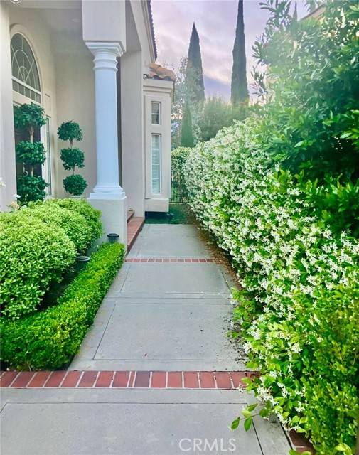Laguna Hills, CA 92653,25651 Rolling Hills