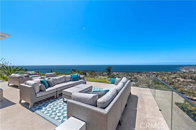 Laguna Beach, CA 92651,940 Summit Drive