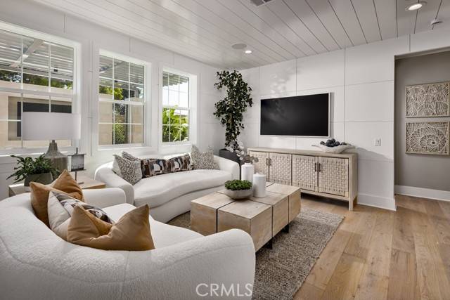 Placentia, CA 92870,625 Patten Avenue