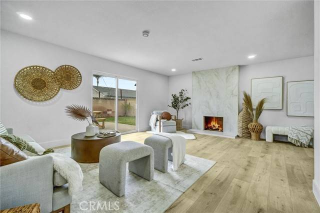 Huntington Beach, CA 92647,15012 Hanover