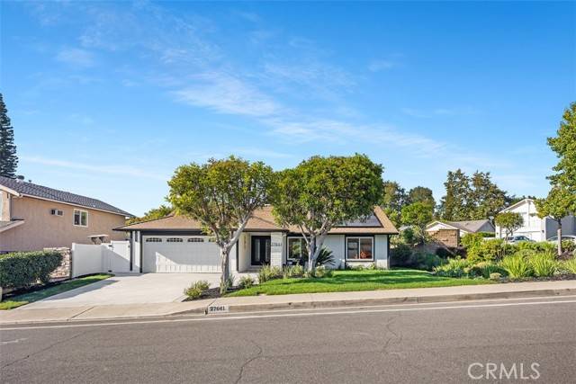 Mission Viejo, CA 92692,27641 Ruisenor