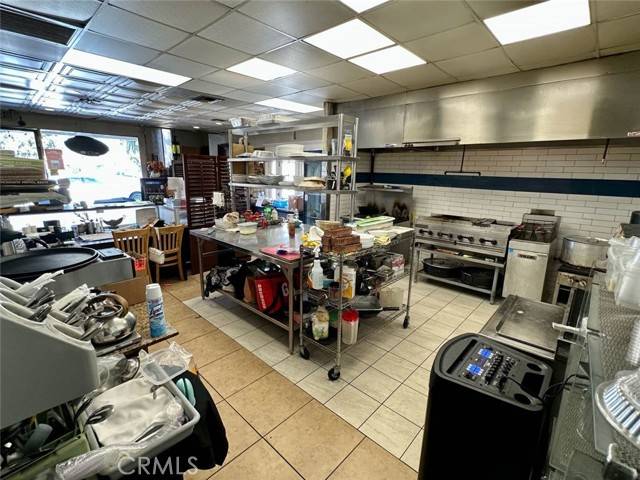 Upland, CA 91786,733 N Mountain