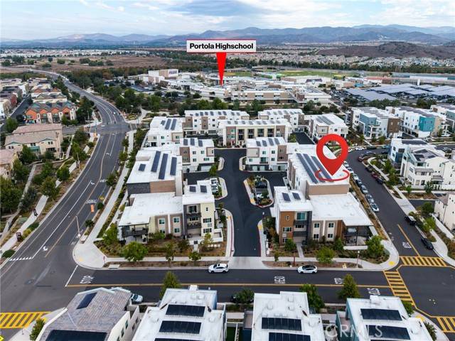 Irvine, CA 92618,211 Baluster