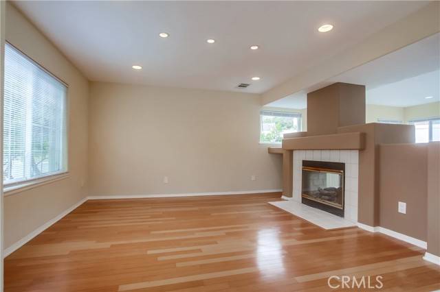 Aliso Viejo, CA 92656,47 Santa Monica Street