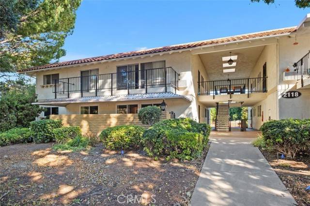 Laguna Woods, CA 92637,2118 Via Puerta #D