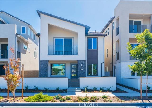 Irvine, CA 92618,504 Gadwall