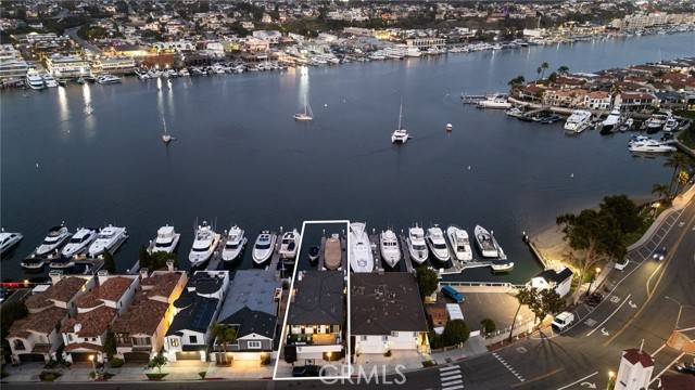 Newport Beach, CA 92663,3322 Via Lido