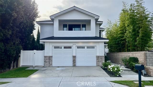 Costa Mesa, CA 92627,2214 Elden Avenue